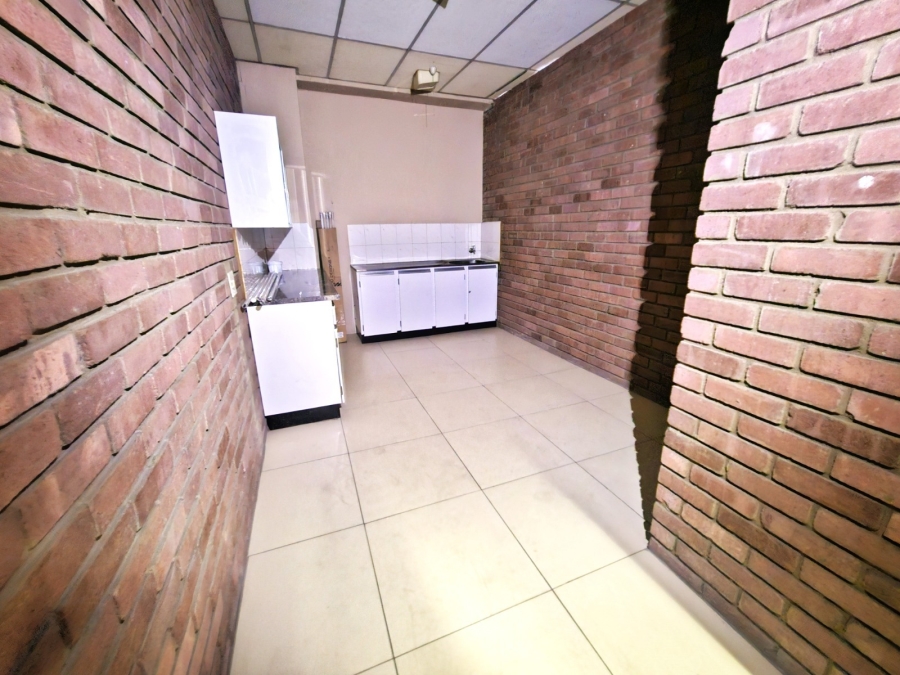 To Let Commercial Property for Rent in Rustenburg Rural North West